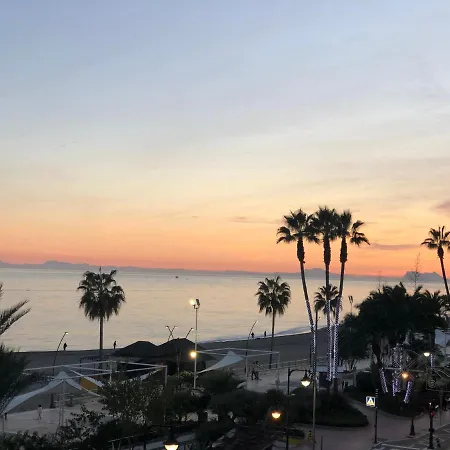 Chacon & Διαμέρισμα *