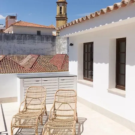 Διαμέρισμα Chacon & *