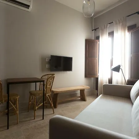 Apartman Chacon & *